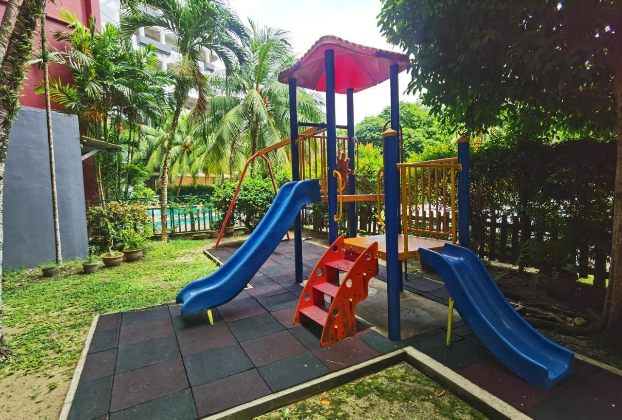 Lui Lui Comfy Condo In Great Location กัวห์ ภายนอก รูปภาพ