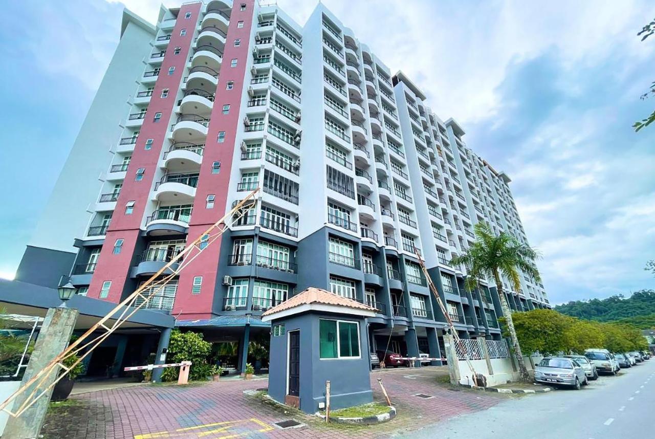 Lui Lui Comfy Condo In Great Location กัวห์ ภายนอก รูปภาพ
